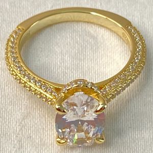 Silver 925 Ring Delux Gold Tone Oval Clear Stone Tiny Rhinestone Trim